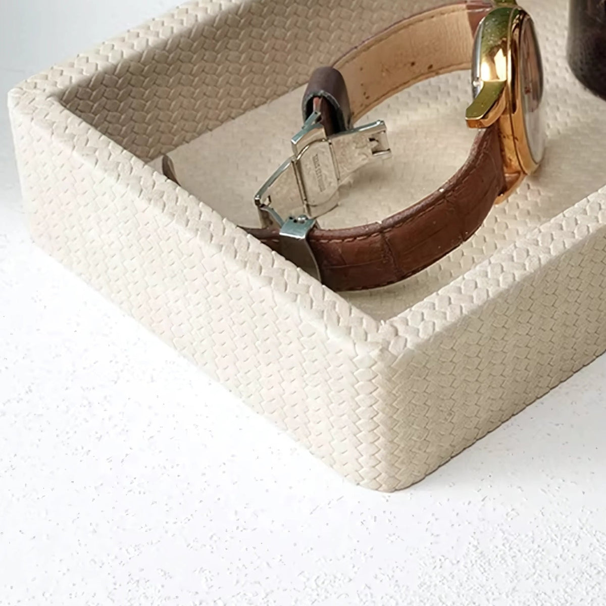 Crocodile-Texture Organizer Tray, Wooden Jewelry and Key Catchall — product view 4