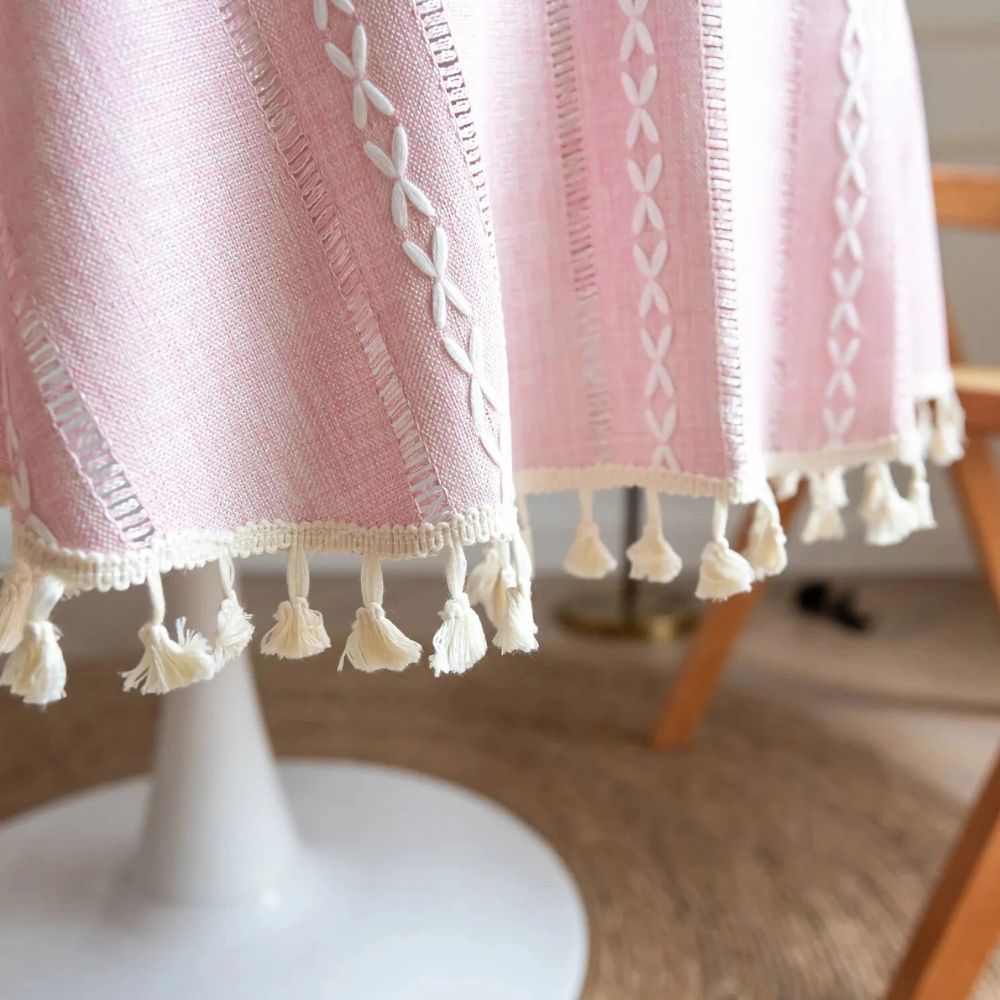 Leaf Embroidered Round Tablecloth, 55-Inch Dining Table Cover — product view 2