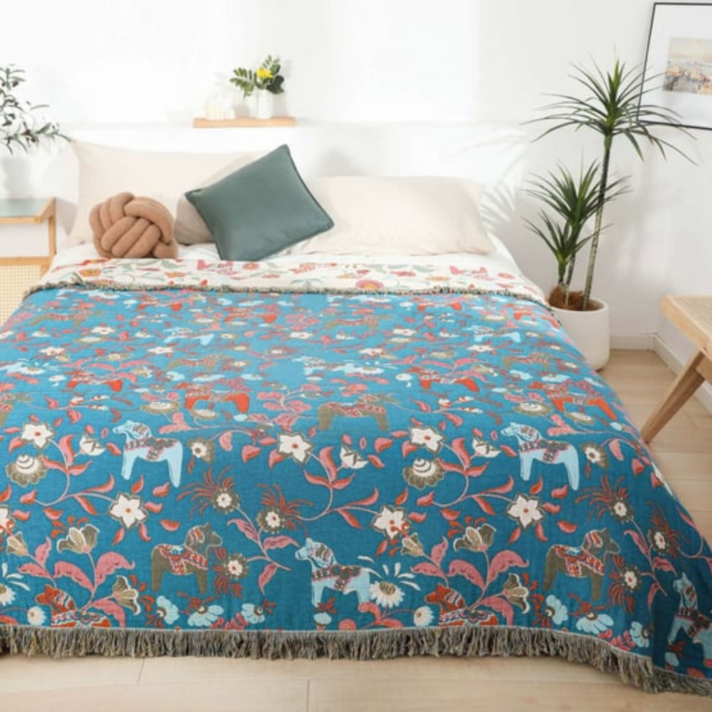 Reversible Floral Cotton Blanket, 4-Layer Tassel Bedspread — product view 2
