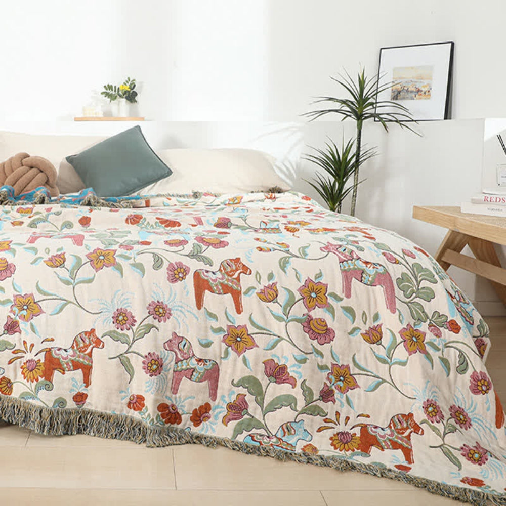 Reversible Floral Cotton Blanket, 4-Layer Tassel Bedspread — product view 3