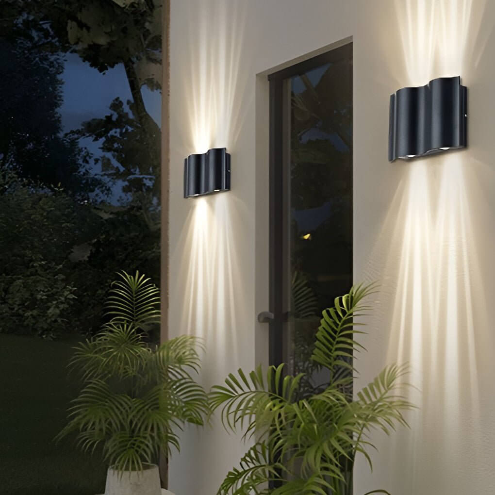 Wavy LED Wall Sconce, Aluminum Up-and-Down Light, IP54 — product view 6