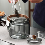 SacredHut | Grijzen Teekanne | Wood & Glass, Tea Maker