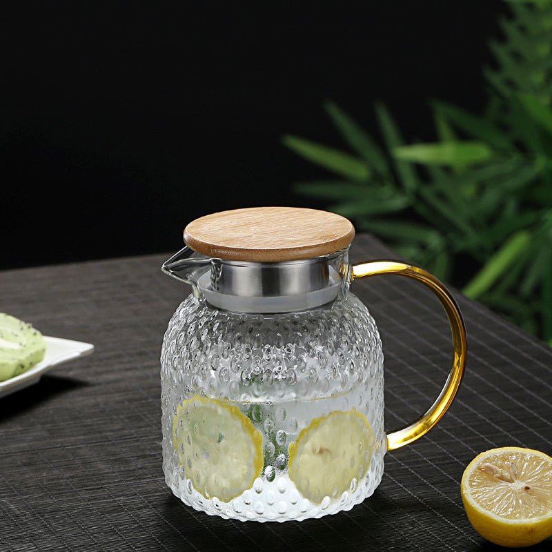 SacredHut | Heat-resistant ribbed glass jug