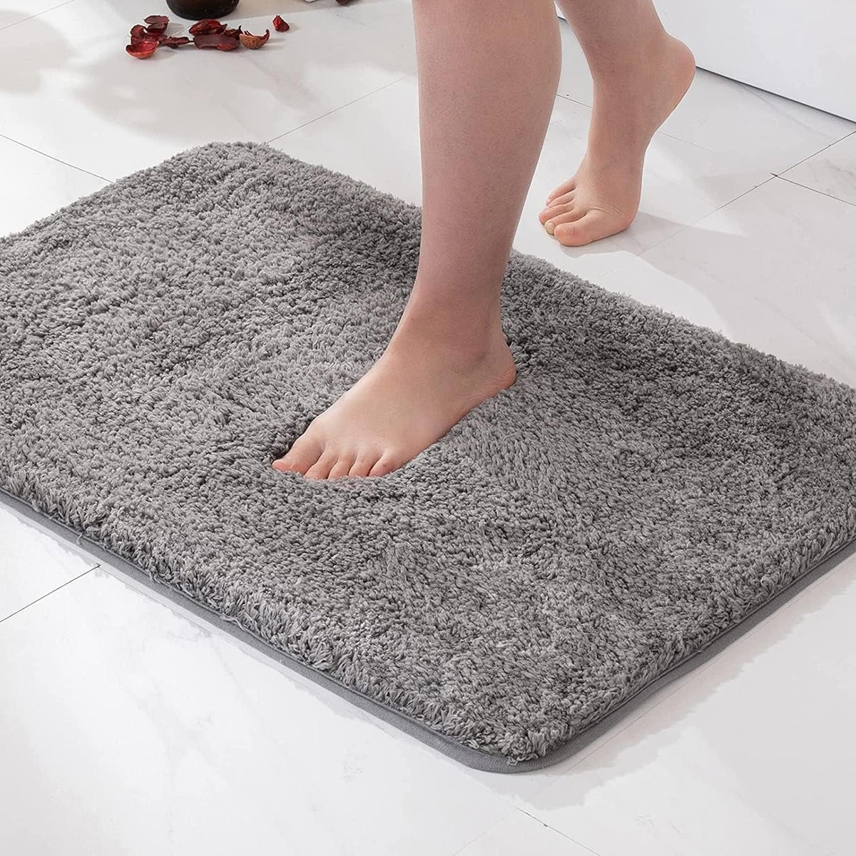 Plush Faux Fur Bath Rug — Grey