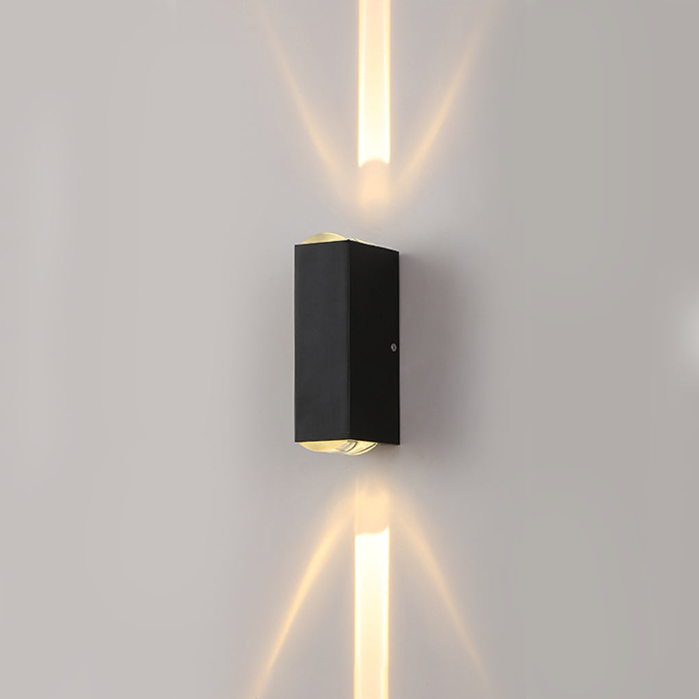 Narrow-Beam LED Outdoor Wall Sconce, 10W Up-and-Down Light — Symmetrical