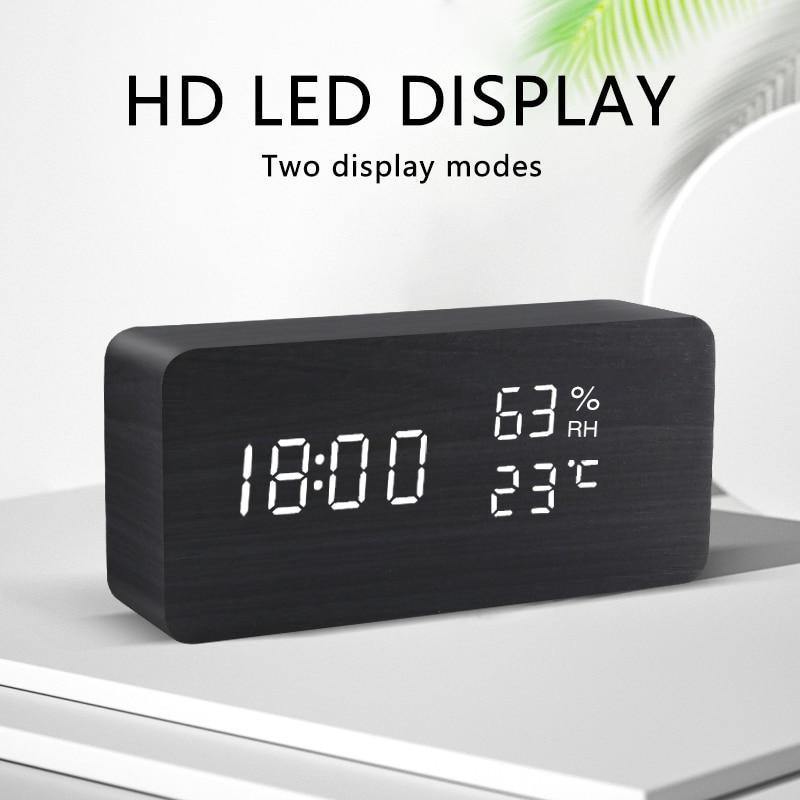 SacredHut | LED alarm clock in wooden cube shape
