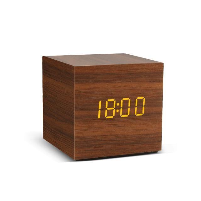 SacredHut | LED alarm clock in wooden cube shape