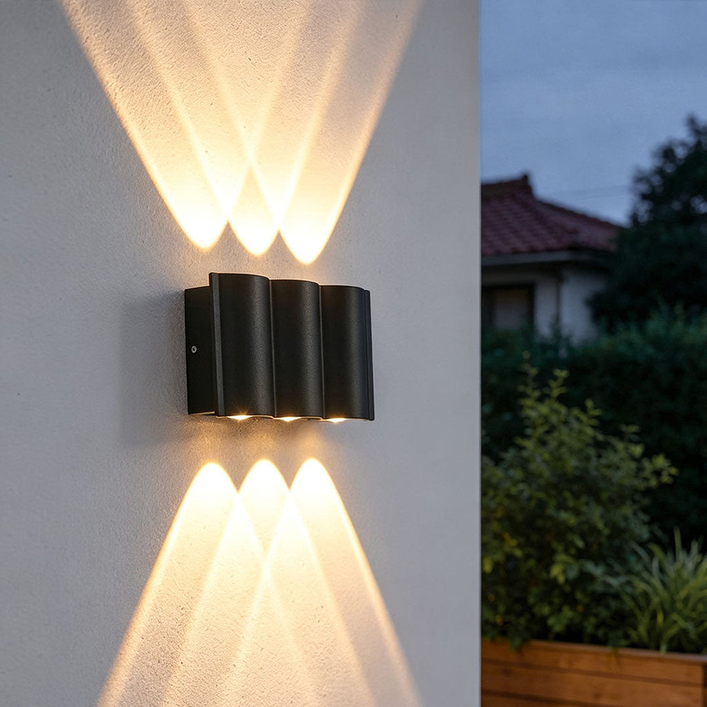 Wave LED Outdoor Wall Light, Up-and-Down Lighting, IP65 — product view 1